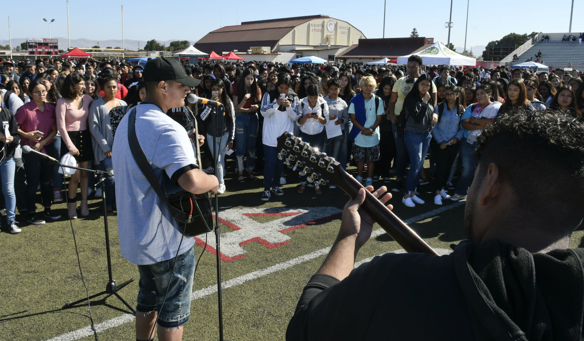081619 March of the Saints 01.jpg